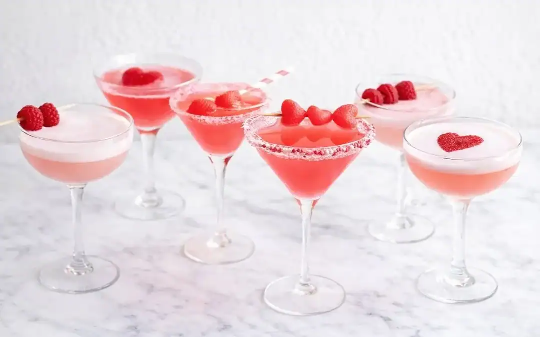 Best Valentine’s Day Cocktails for 2026